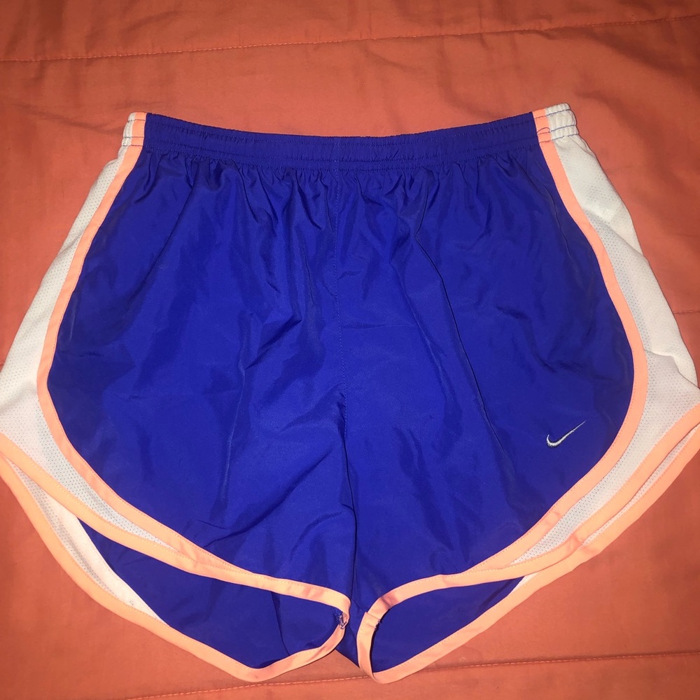 Nike active running shorts Purple size Medium